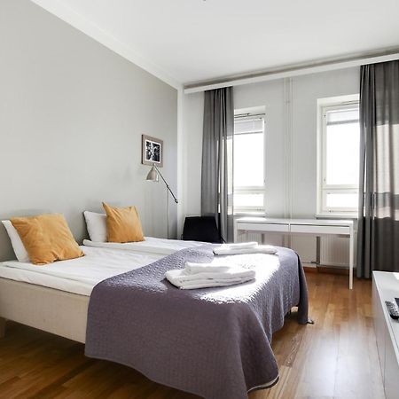 Kotimaailma Apartments Kamppi - 2Br For 4 Persons 헬싱키 외부 사진